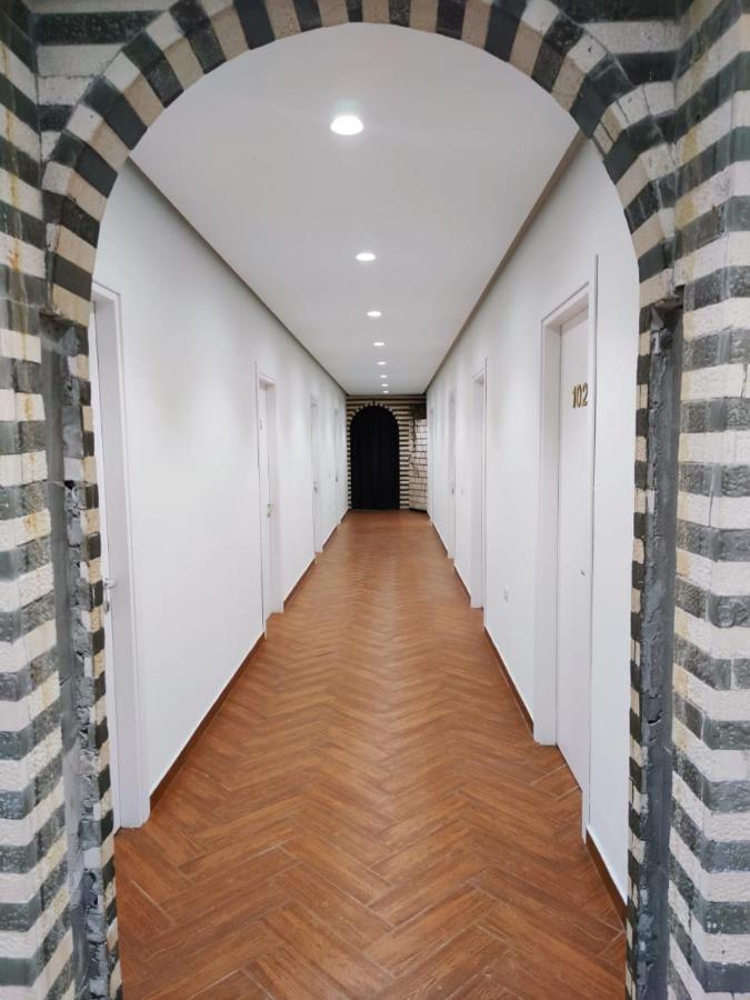 Hotel Kavalona Park Zverneci Zewnętrze zdjęcie