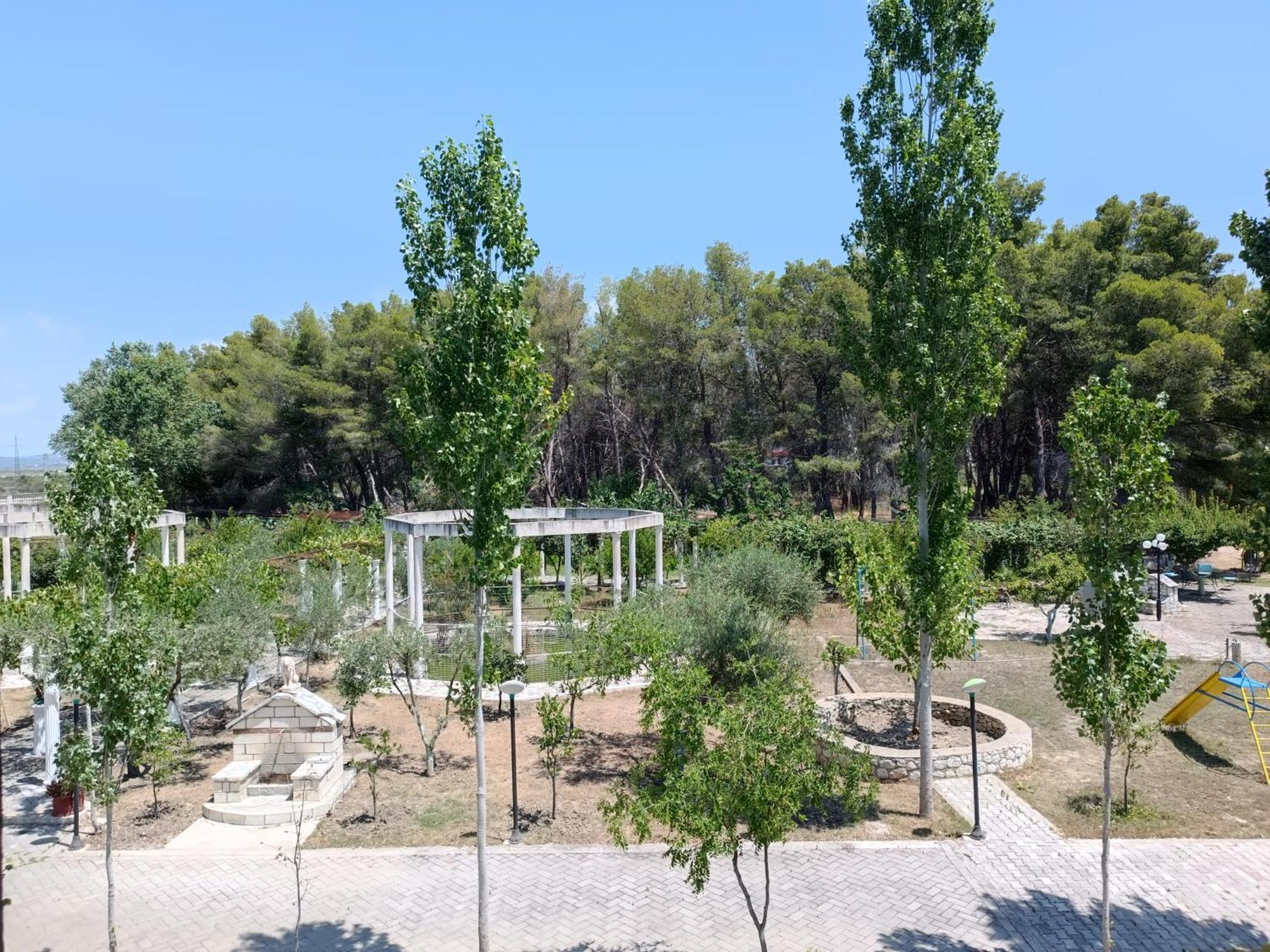 Hotel Kavalona Park Zverneci Pokój zdjęcie