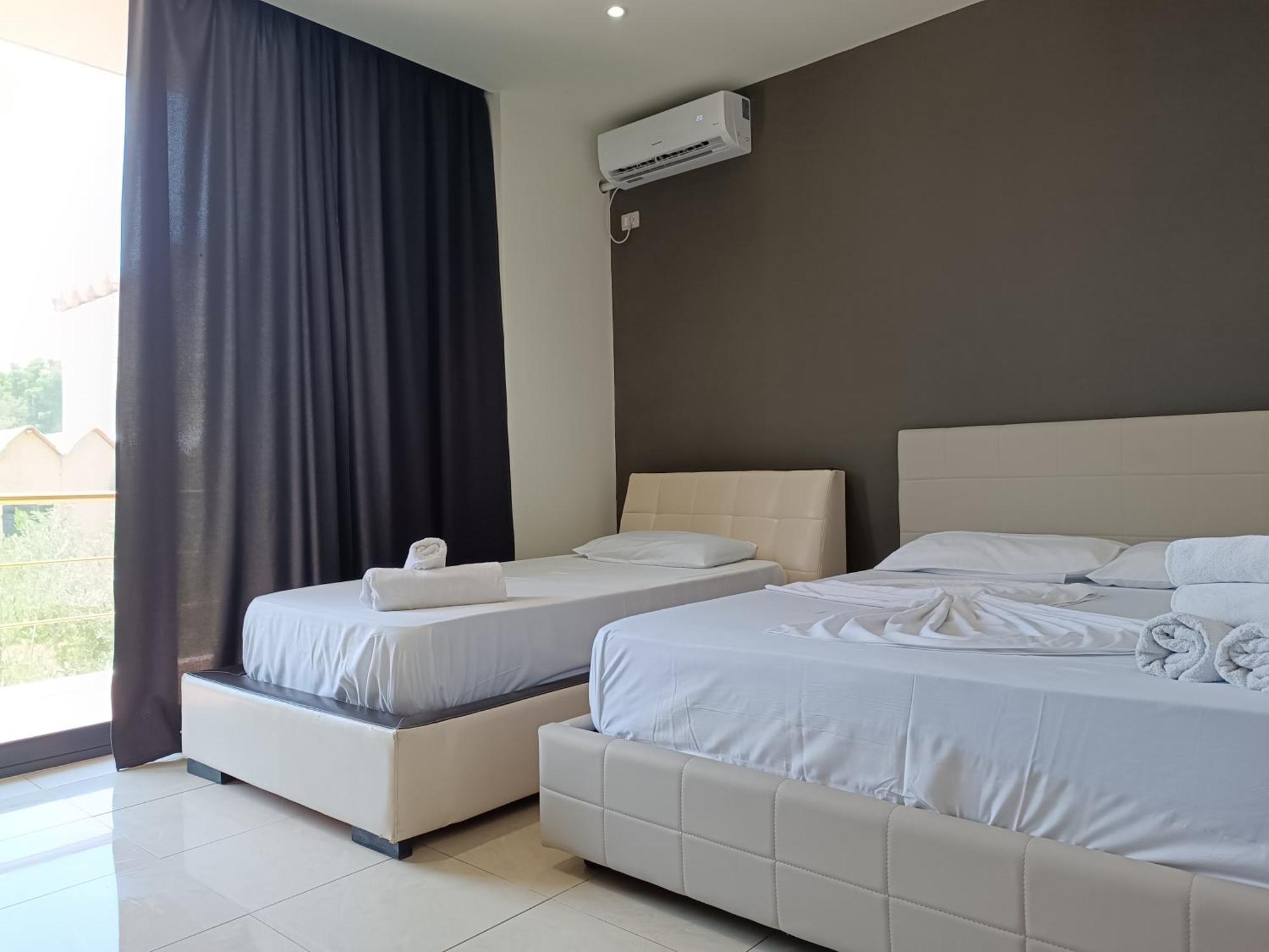 Hotel Kavalona Park Zverneci Pokój zdjęcie