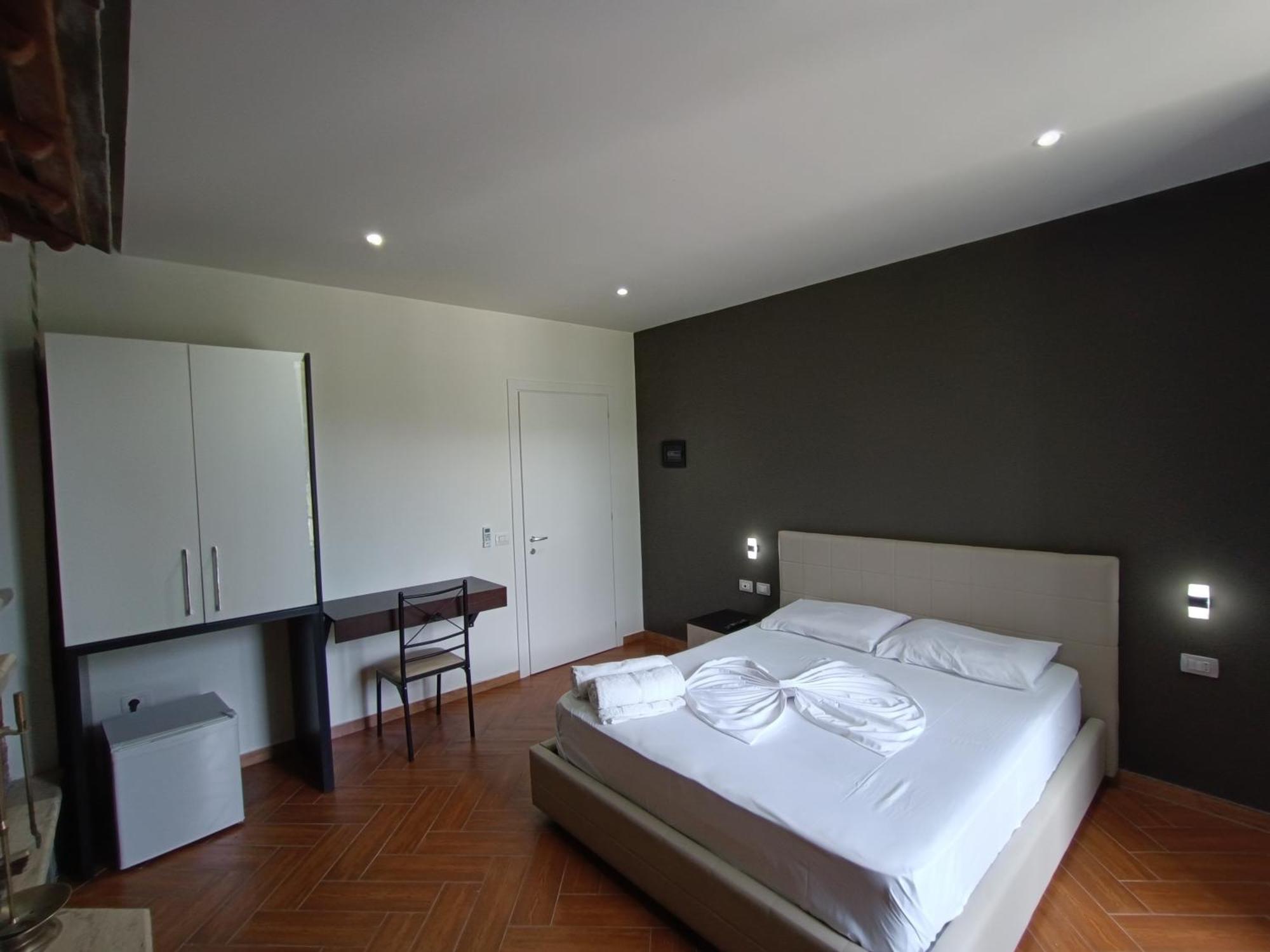 Hotel Kavalona Park Zverneci Pokój zdjęcie