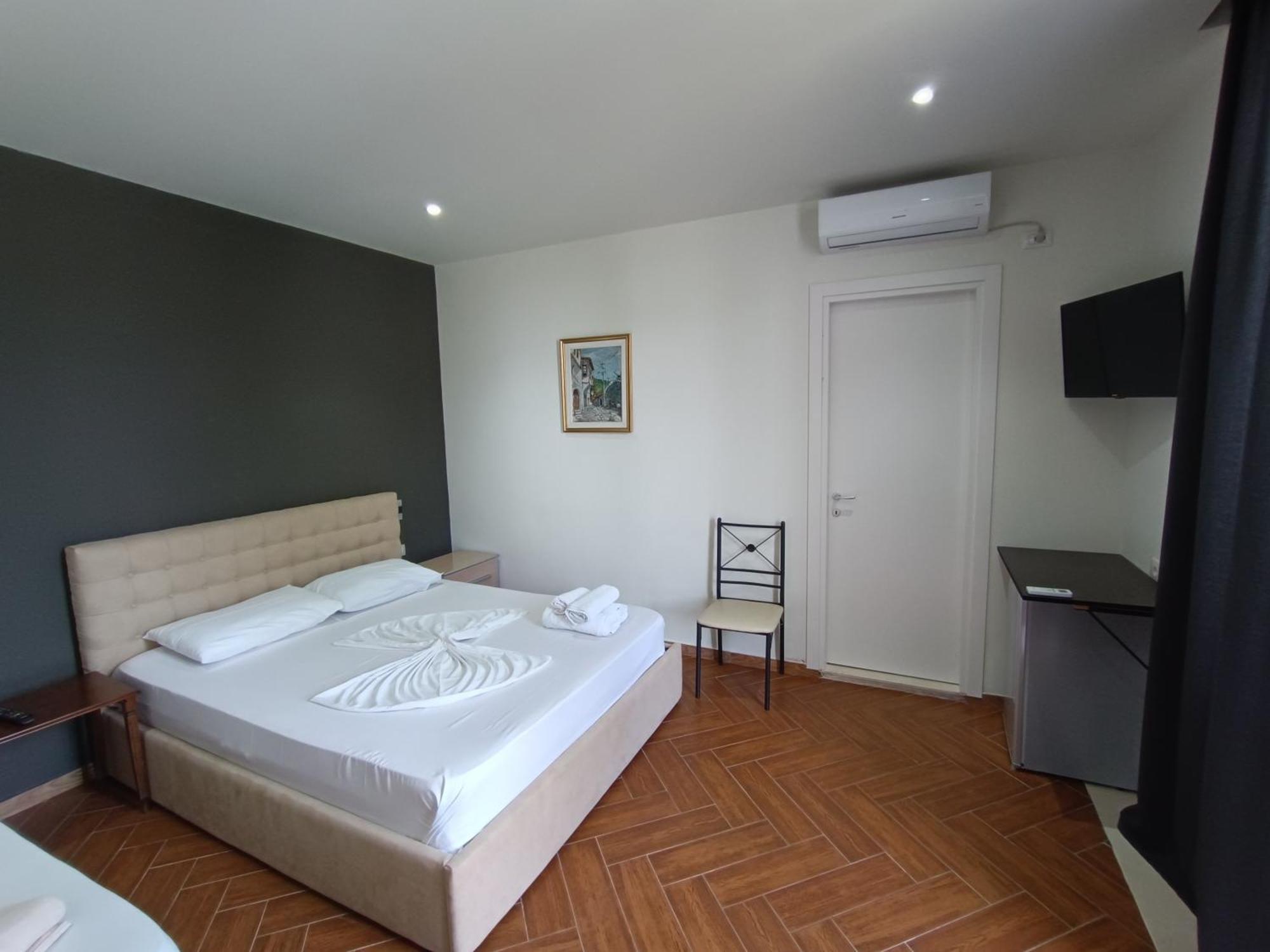 Hotel Kavalona Park Zverneci Pokój zdjęcie